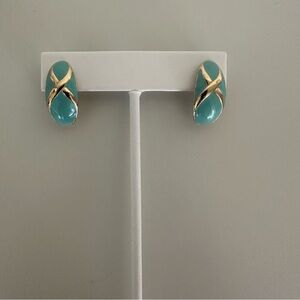Vintage Molded Brass Cloisonné Fashion Jewelry Clip-on Earrings Teal and Gold